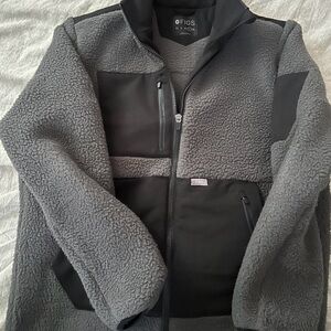 Figs Women’s Gray and Black Sherpa Jacket